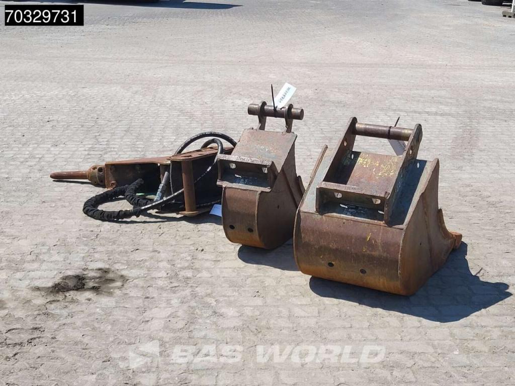 Komatsu PW118 MR-8 3 Buckets + Hammer Foto 23