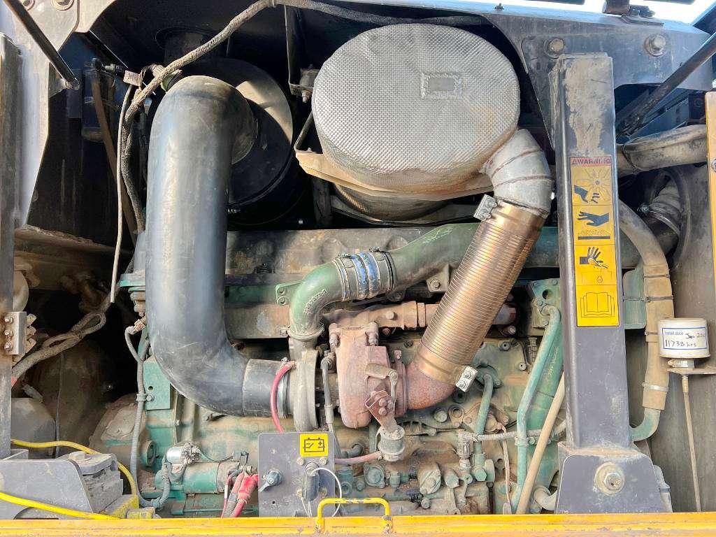 Volvo G990 - Extra Hydraulic Function / EPA Certified Foto 13