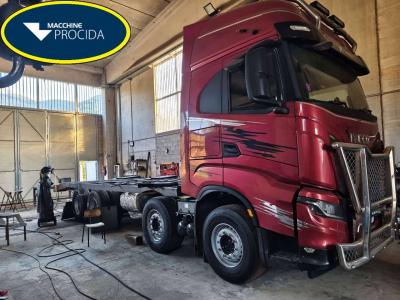 Iveco X-WAY 570 Foto 1