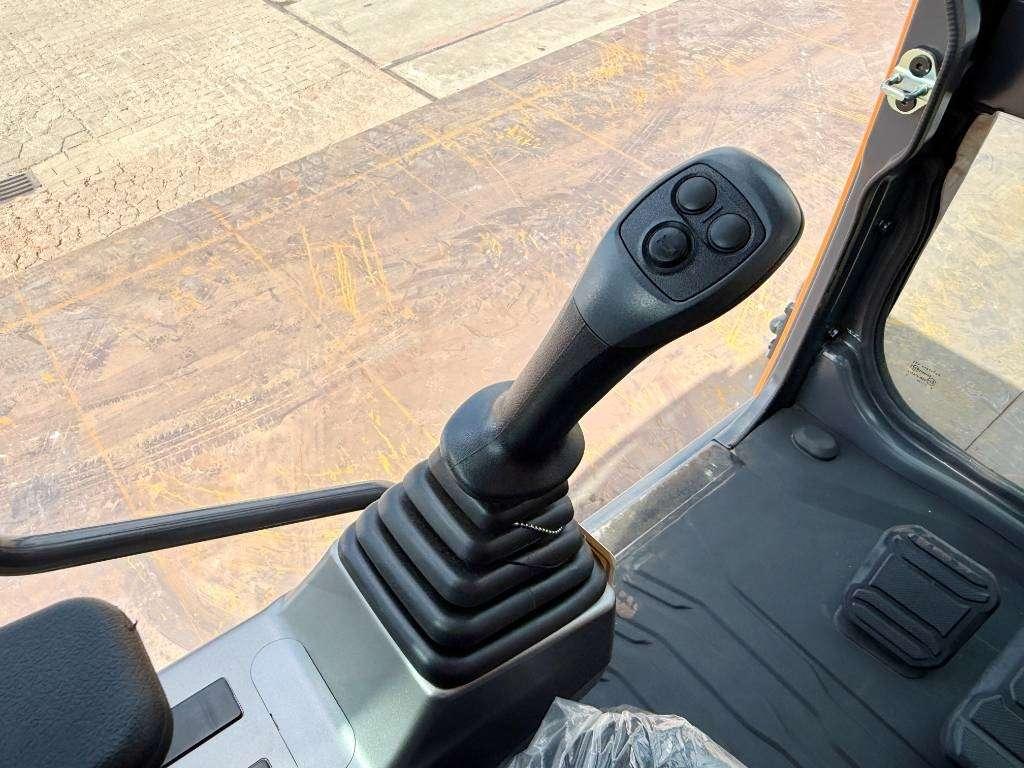 Doosan Develon DX205 *2025 Model* - Unused / Hammer Lines Foto 11