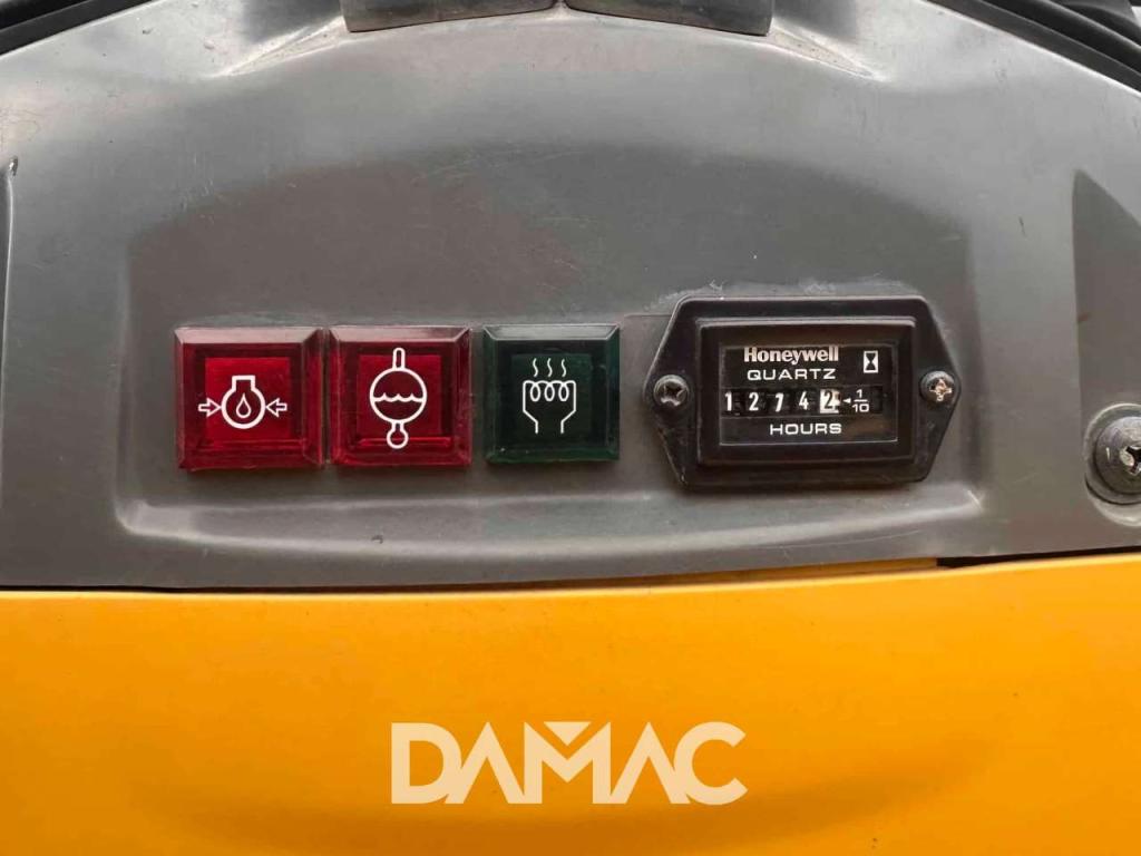 Komatsu PC09 Foto 10