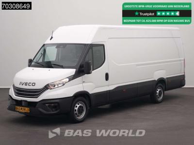 Iveco Daily 35S16 3.0L 160PK L3H2 Airco Cruise Camera Parkeersensoren 3,5t Trekgewicht Euro6 L3 Airco Cru in vendita da BAS World B.V.