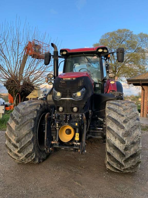 Case IH OPTUM 300 CVX Foto 2