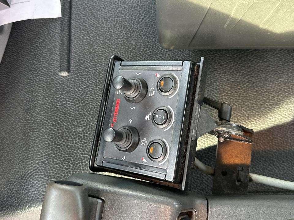 Mercedes-Benz ACTROS 1841 4X4 Foto 19