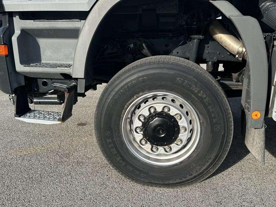 Mercedes-Benz ACTROS 1841 4X4 Foto 7