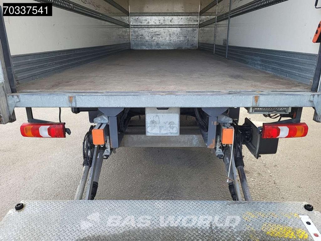 Mercedes Atego 1324 4X2 13t 6-Cylinder Engine Automatic Euro 6 Foto 12