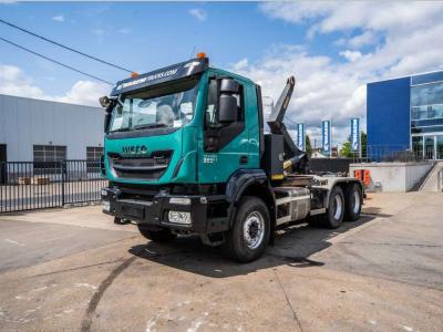 Iveco TRAKKER 360-6x4-PALFINGER in vendita da Braem NV