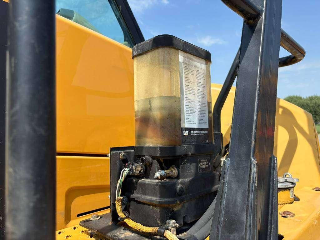 Caterpillar 730C2 Foto 18