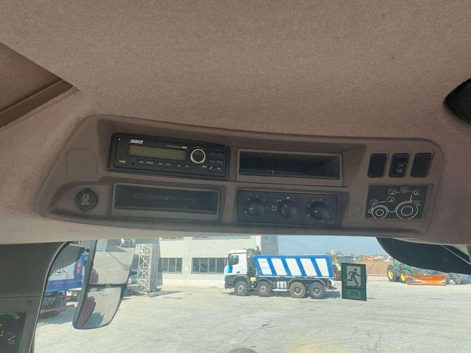 Case 270 CVX OPTUM 4x4 Foto 17
