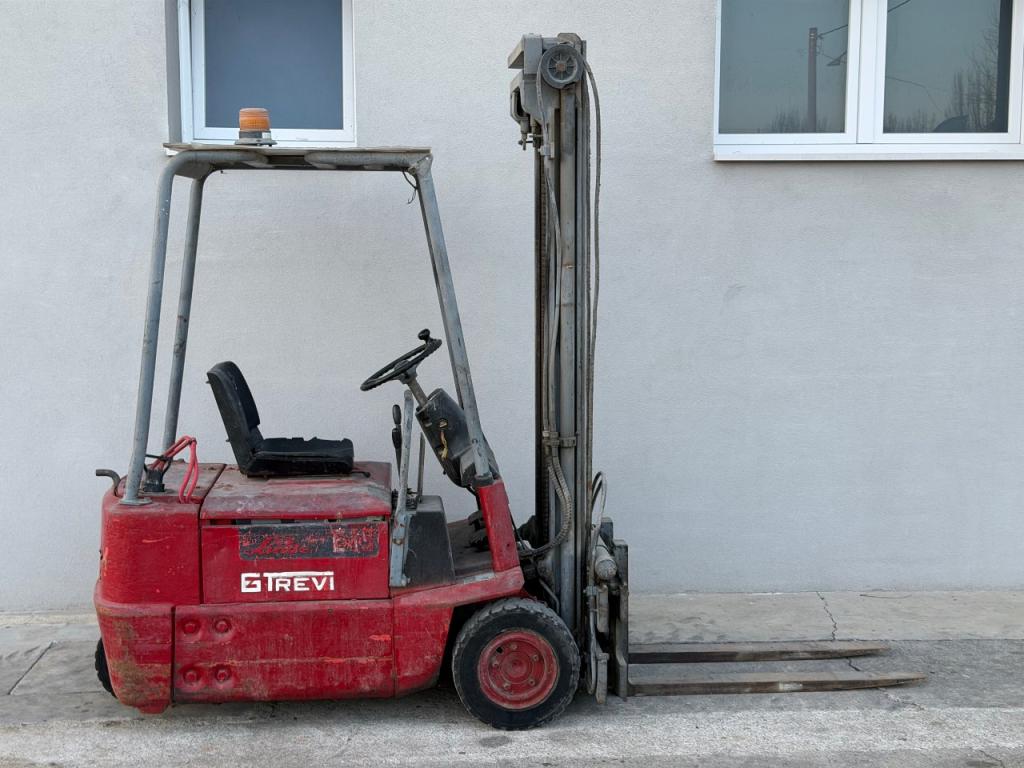 Linde Carrello elevatore elettrico 3 ruote Foto 1