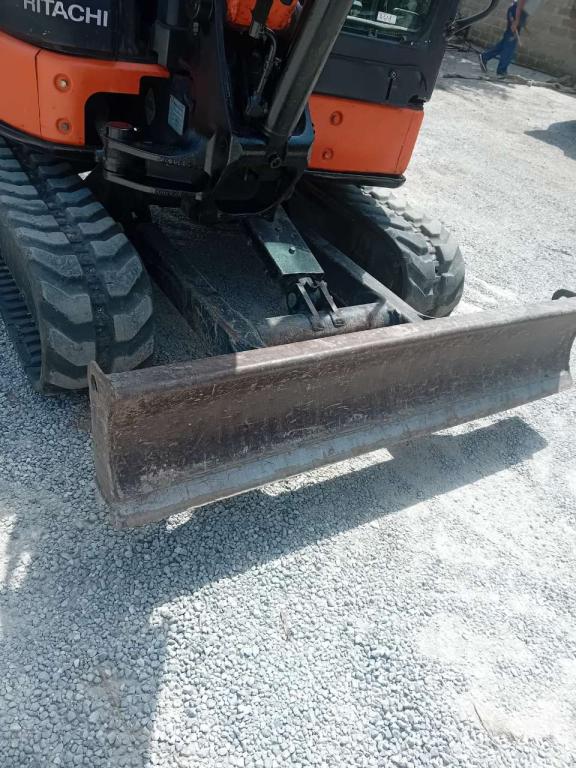 Hitachi zx29u Foto 2