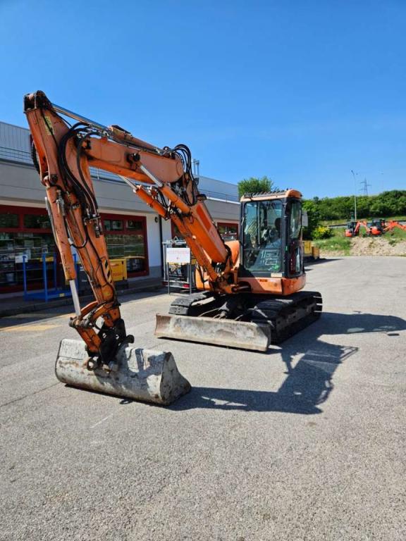 Komatsu PC80MR3 Foto 1