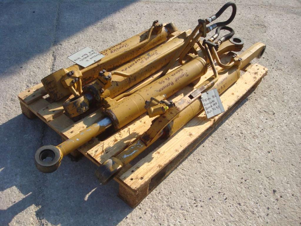 Pistone rotazione benna per Fiat Allis FL5B Foto 3