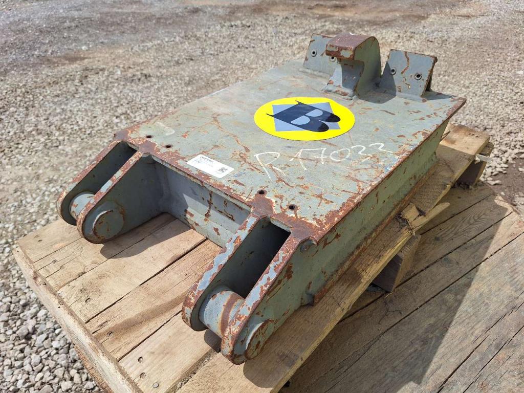 S1 for 20-25 ton excavators Attachment plate Foto 3
