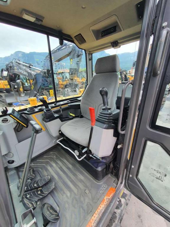Volvo EC60E Foto 15