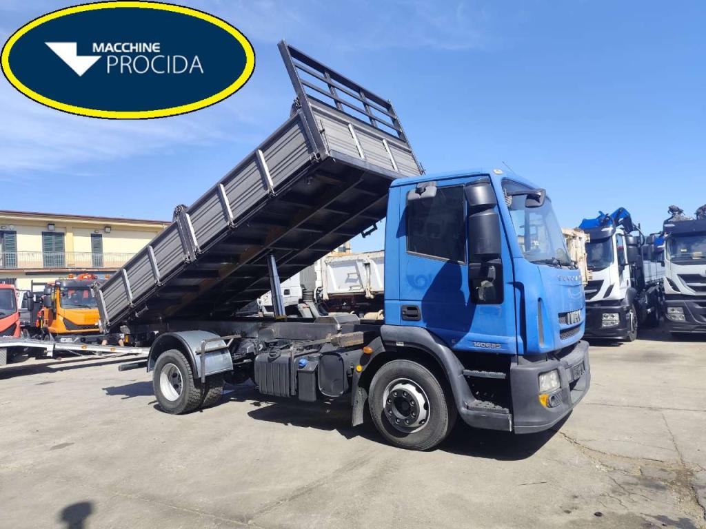 Iveco EUROCARGO 140E25 Foto 1