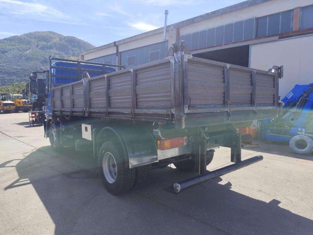Iveco EUROCARGO 140E25 Foto 2