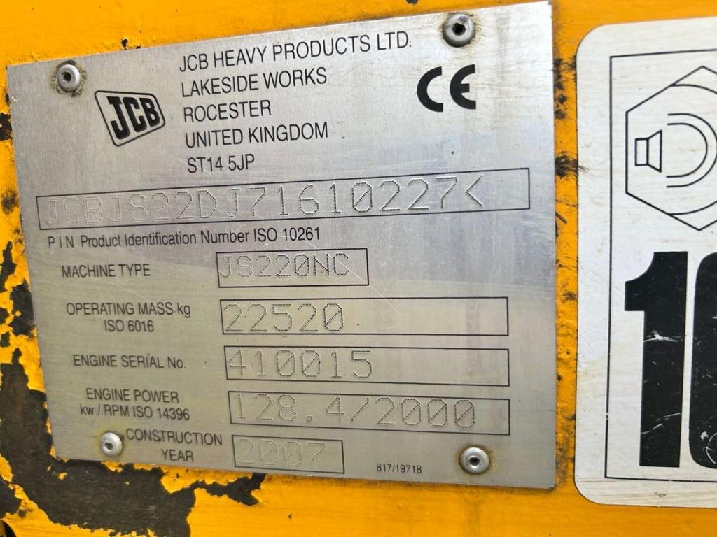 JCB js 220 Foto 5