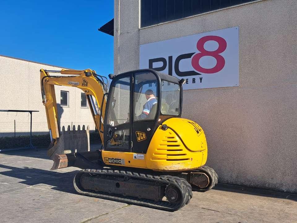 JCB 8060 Foto 3