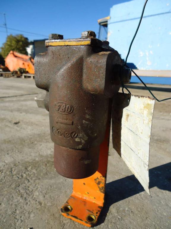 Supporto filtro servocomandi per Fiat Hitachi FR220 Foto 1