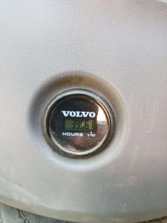 Volvo ECR880 Foto 9