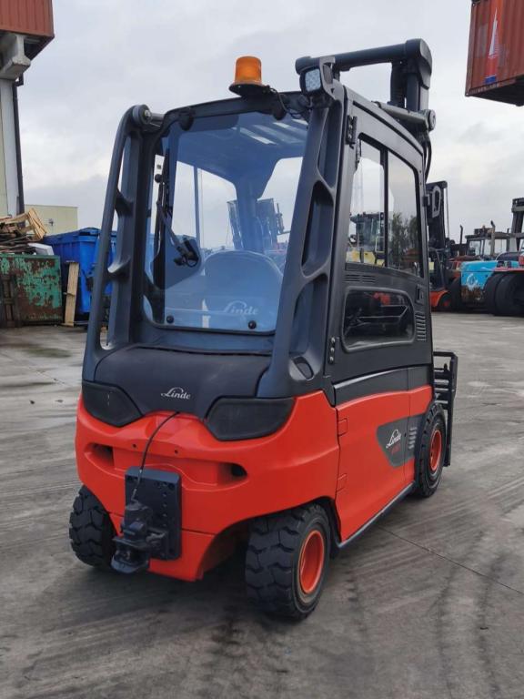 Linde E30L-01 Foto 3