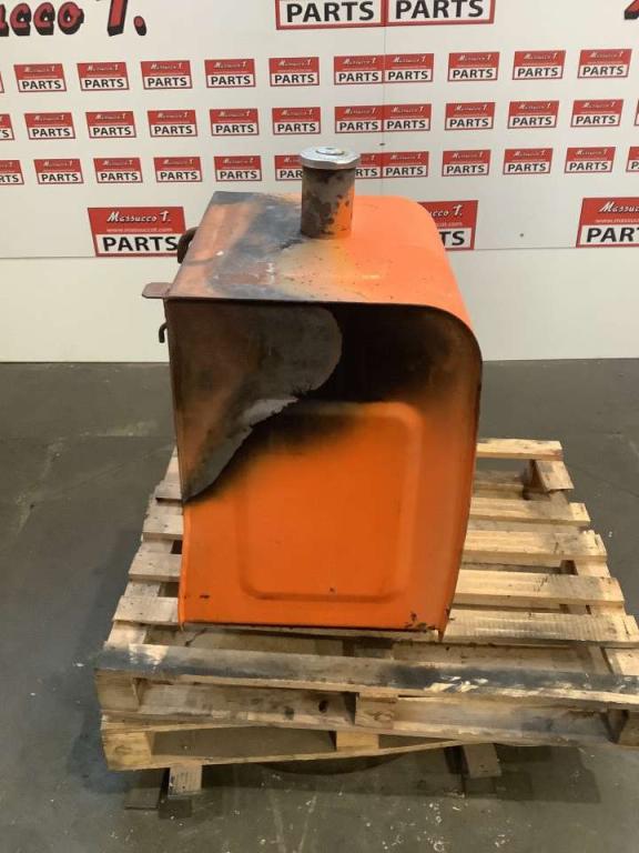 Serbatoio gasolio per Fiat Hitachi EX 235 Foto 5