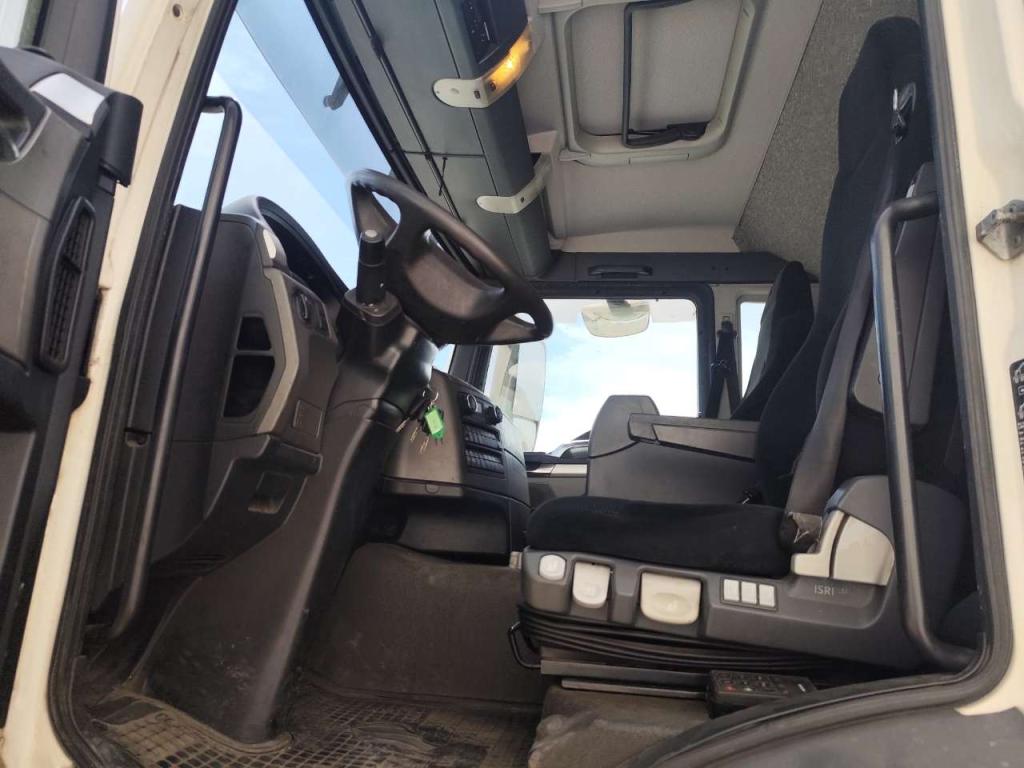Iveco TGS 26.360 Foto 2