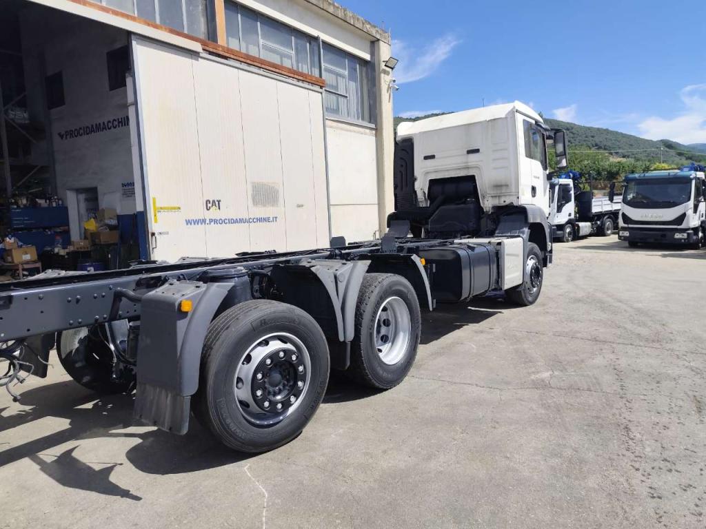 Iveco TGS 26.360 Foto 21