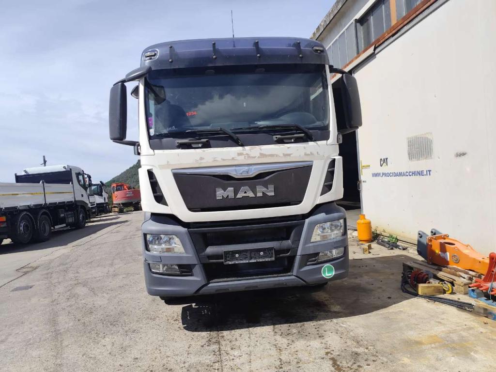 Iveco TGS 26.360 Foto 28