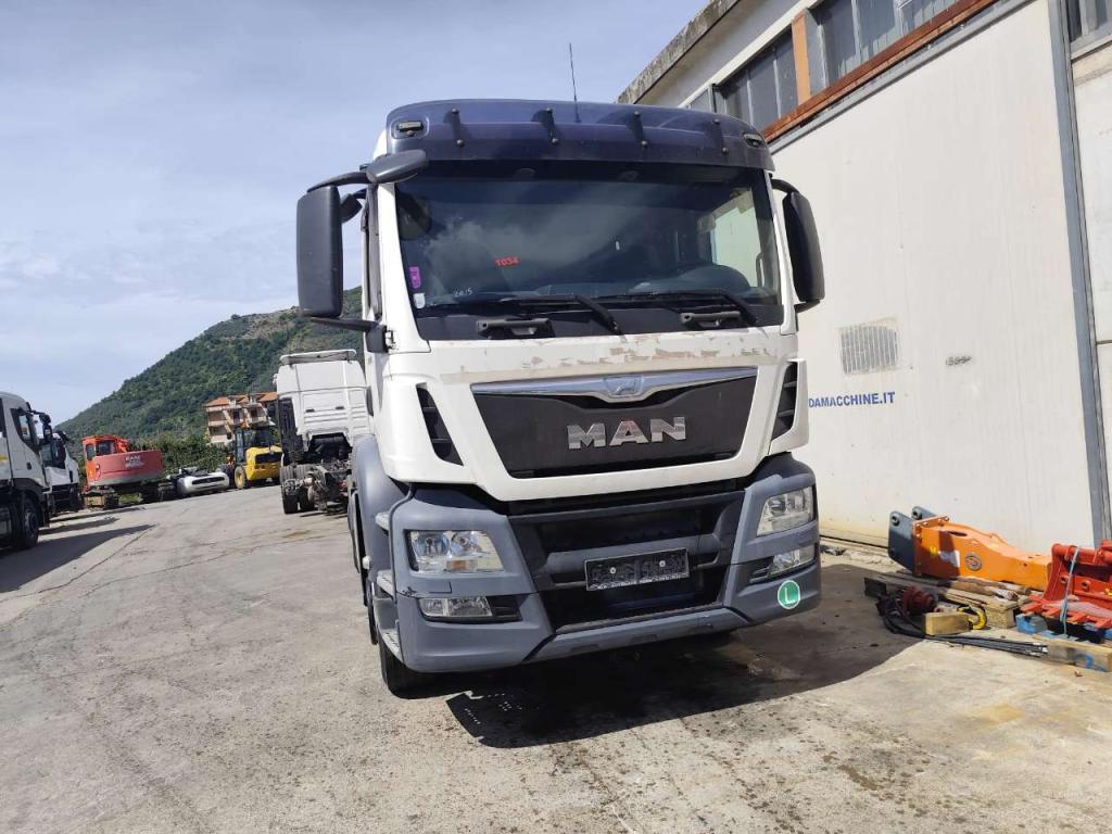 Iveco TGS 26.360 Foto 30