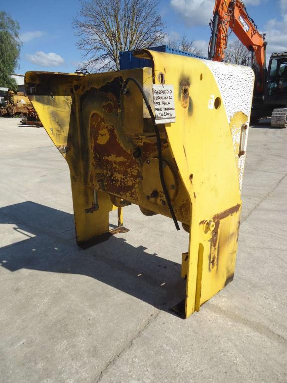 Serbatoio olio idraulico per New Holland W270B Foto 1