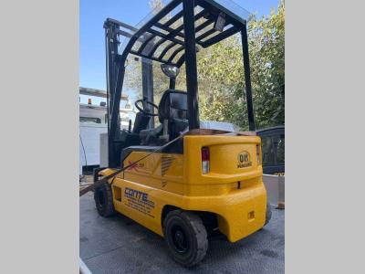 OM-Pimespo XE 18 Foto 1