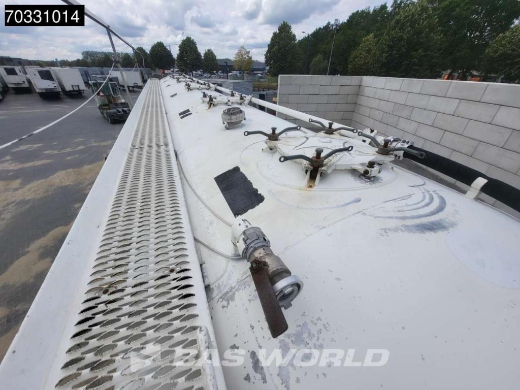 Spitzer 3 axles Tip Kippsilo Foto 14