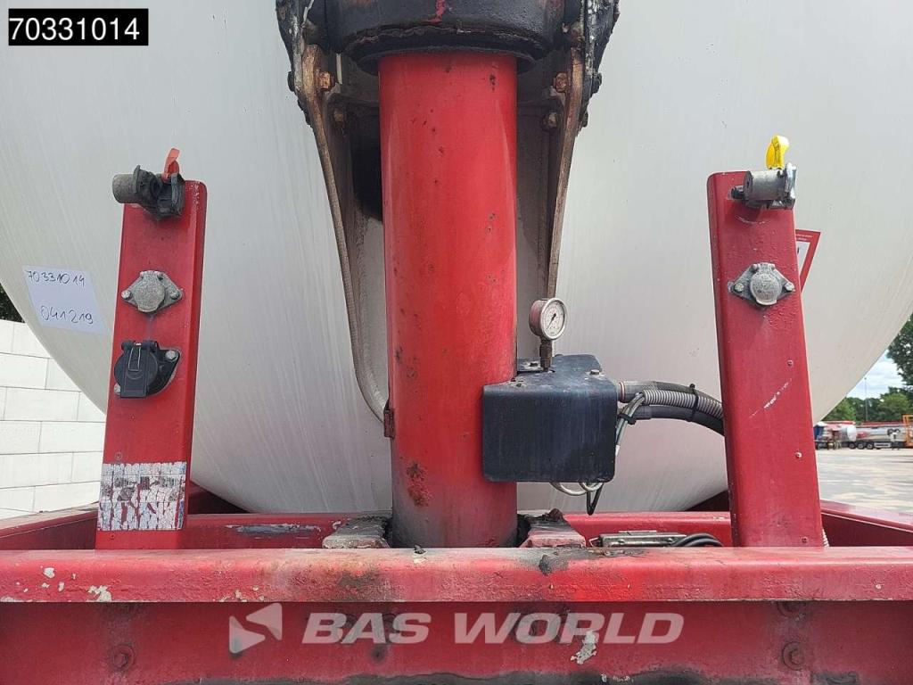 Spitzer 3 axles Tip Kippsilo Foto 8