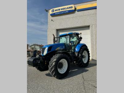 New Holland T7040 in vendita da Gruppo Racca Srl