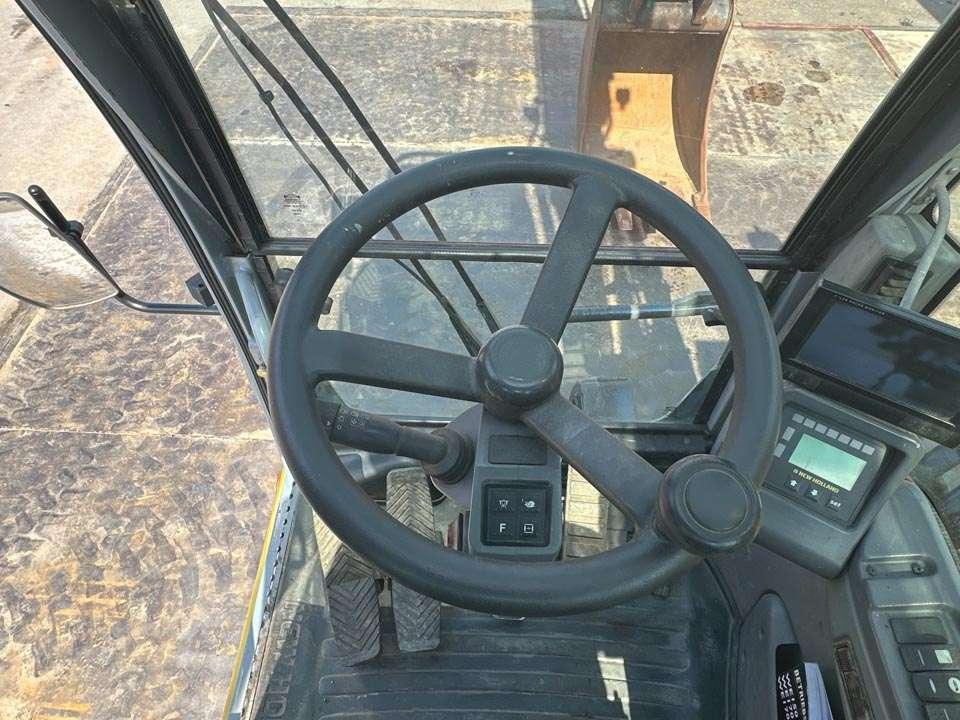 New Holland WE170C Foto 17