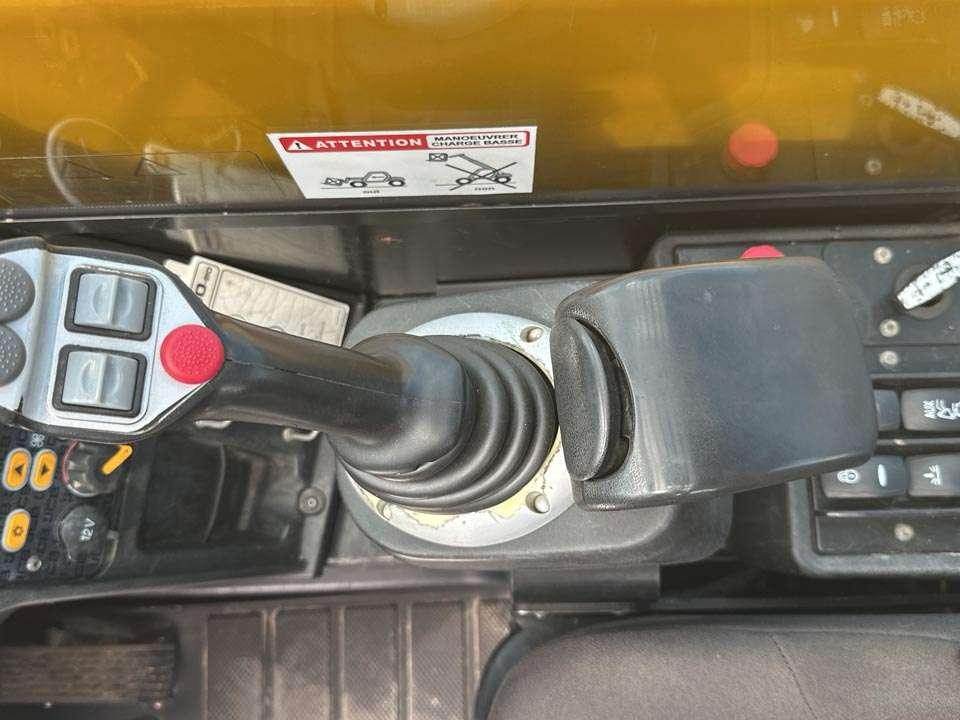JCB AGROPLUS 560-80 Foto 16