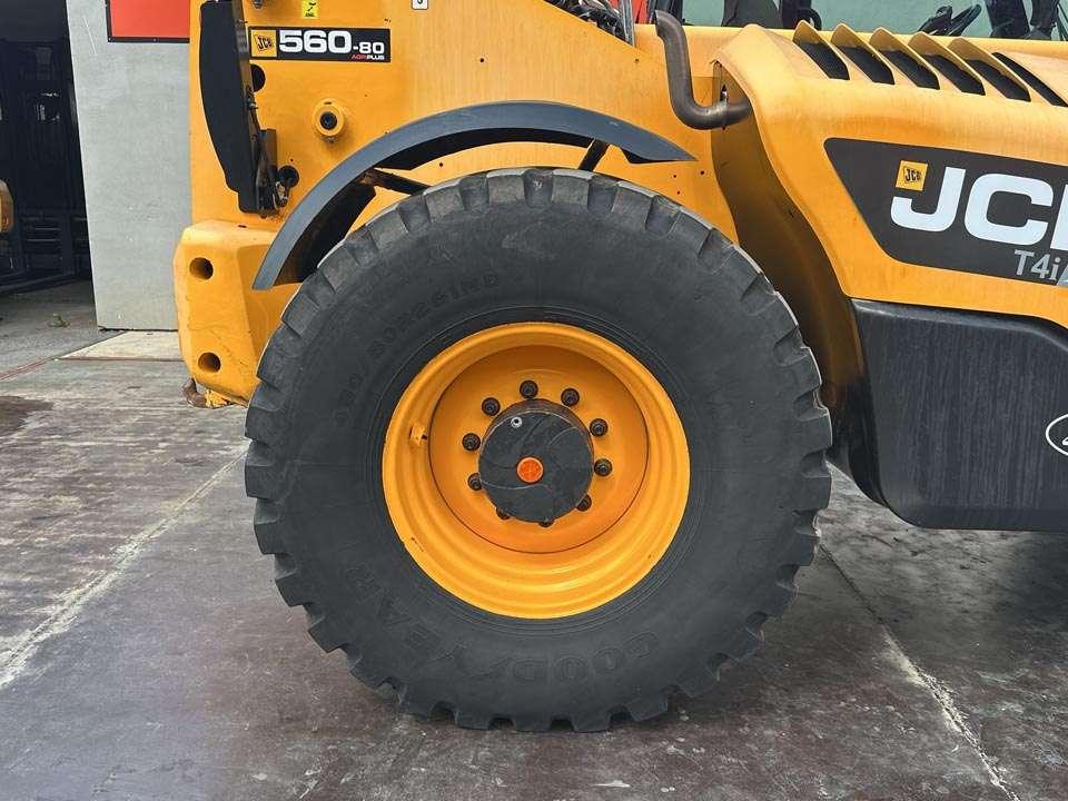 JCB AGROPLUS 560-80 Foto 4