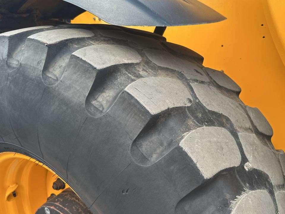 JCB AGROPLUS 560-80 Foto 5