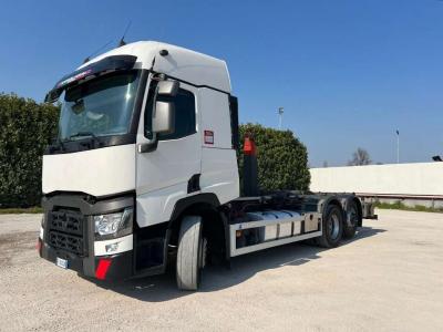 Renault SCARRABILE 6X2 in vendita da Aurora Srl