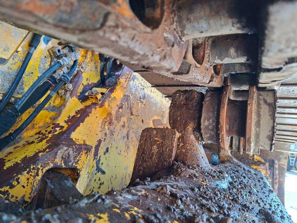 Komatsu D61PXi-24 Foto 19