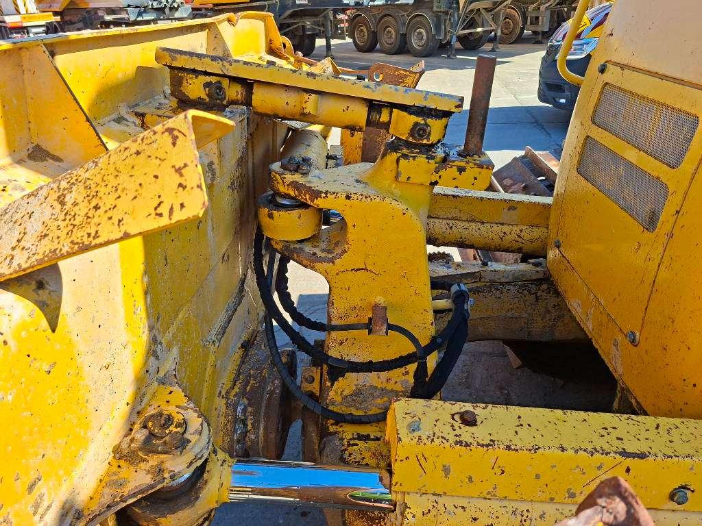 Komatsu D61PXi-24 Foto 22