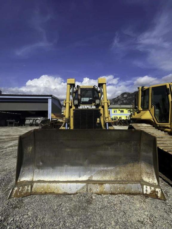 Caterpillar D6R series II STD Foto 9