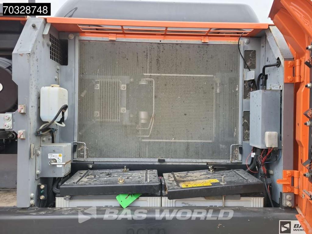 Hitachi ZX250 LC -6 Roto + Bucket Foto 26