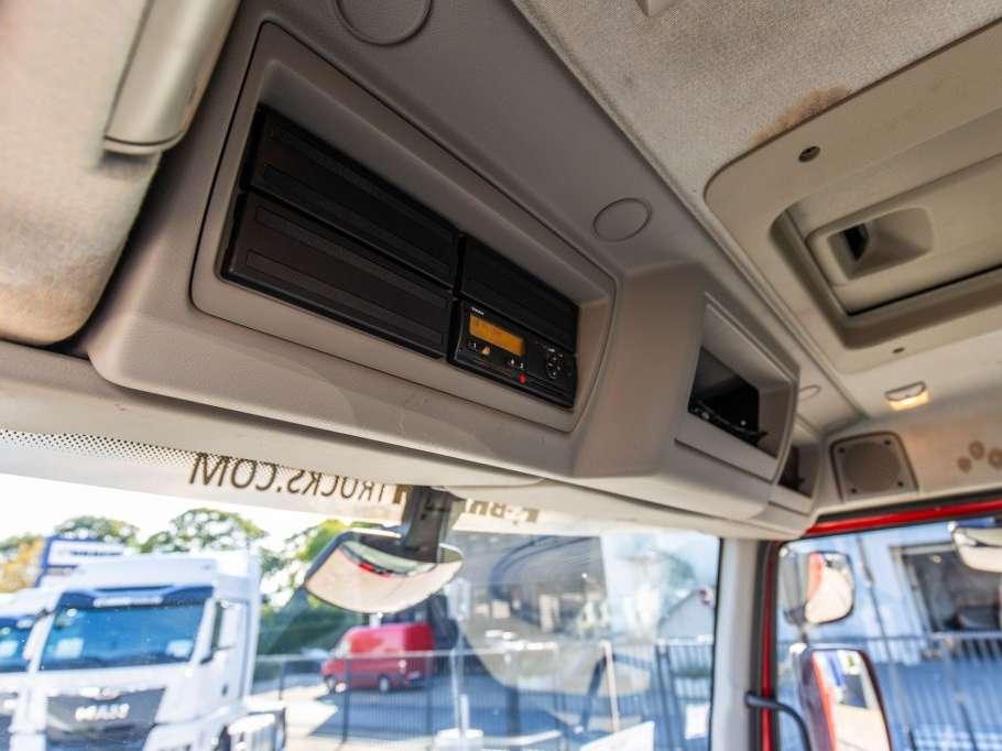 Volvo FL 240 (11.9T) Foto 19