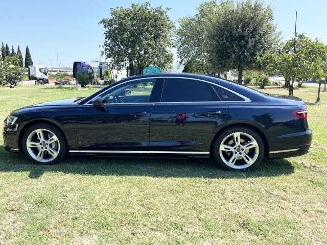 AUDI A8 Foto 3