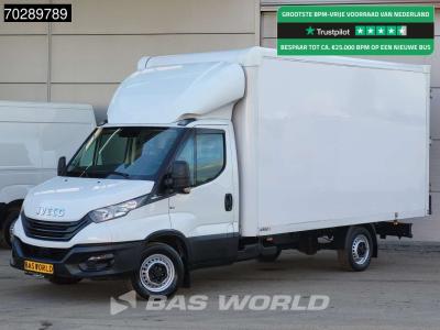 Iveco Daily 35S16 Automaat Bakwagen Achterdeuren 160PK Airco Camera Euro6 Meubelbak Koffer 21m3 Airco in vendita da BAS World B.V.
