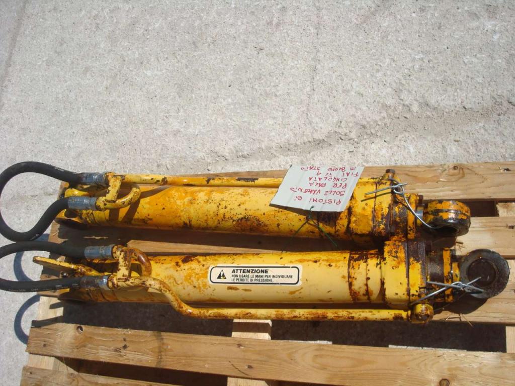 Pistone sollevamento per Fiat Allis FL 4C Foto 1