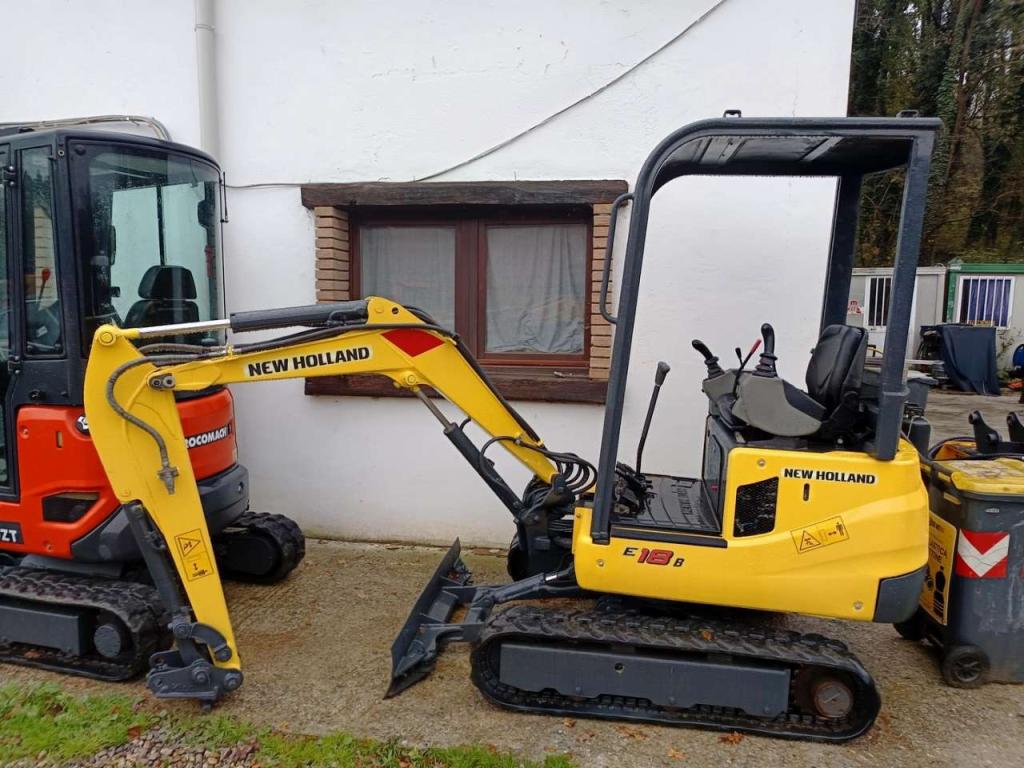 New Holland E18B Foto 6